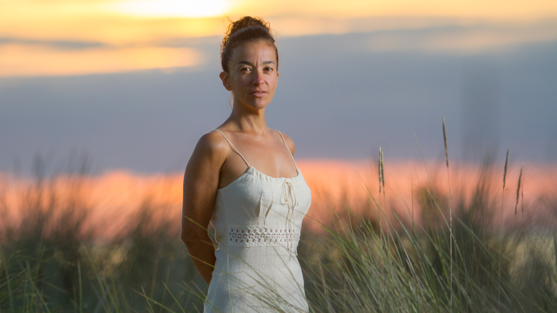 Sesion de fotos para book. Modelo de moda chica.