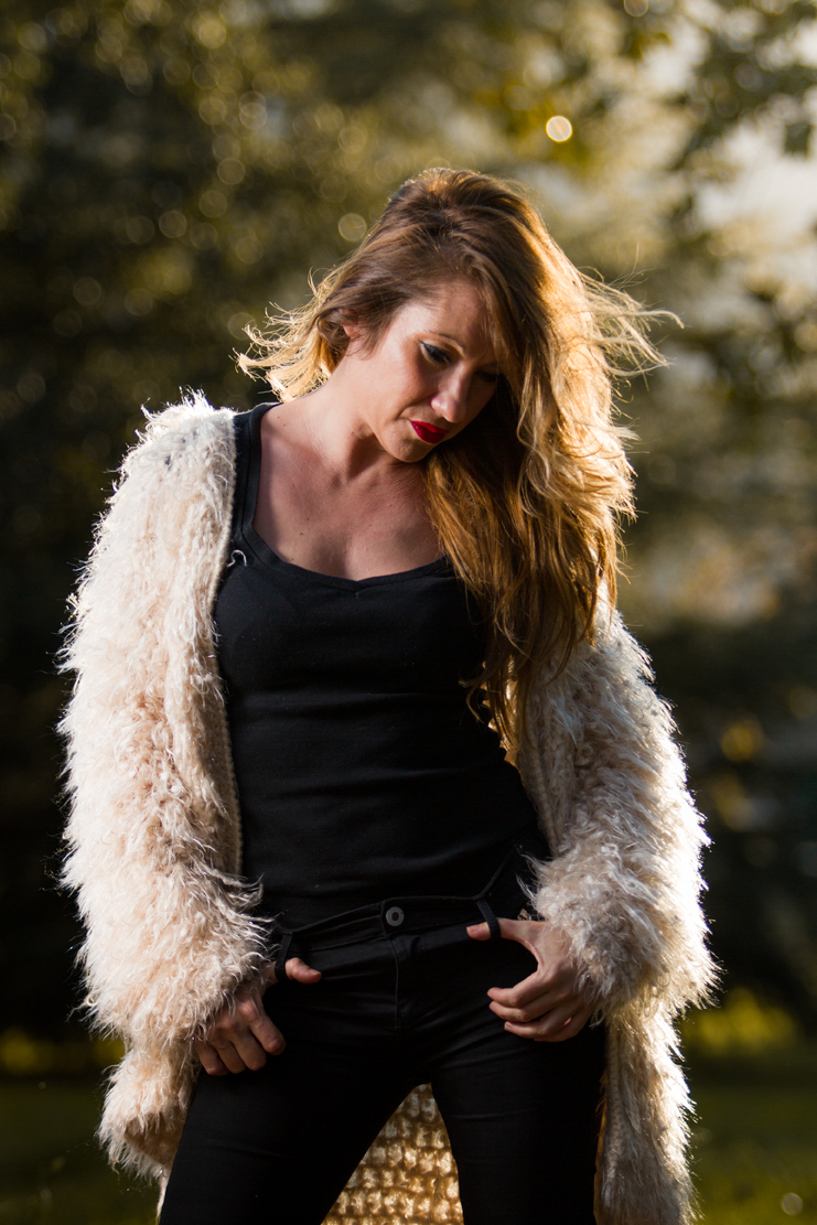 Sesion de fotos exterior pareja de chicas modelos Euskadi.