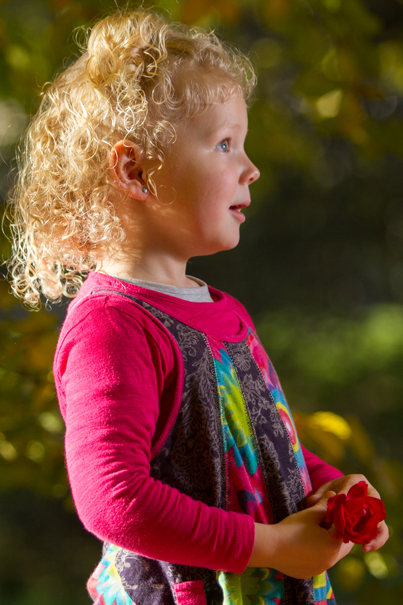 Sesion de fotos para book. Modelo de moda chica.